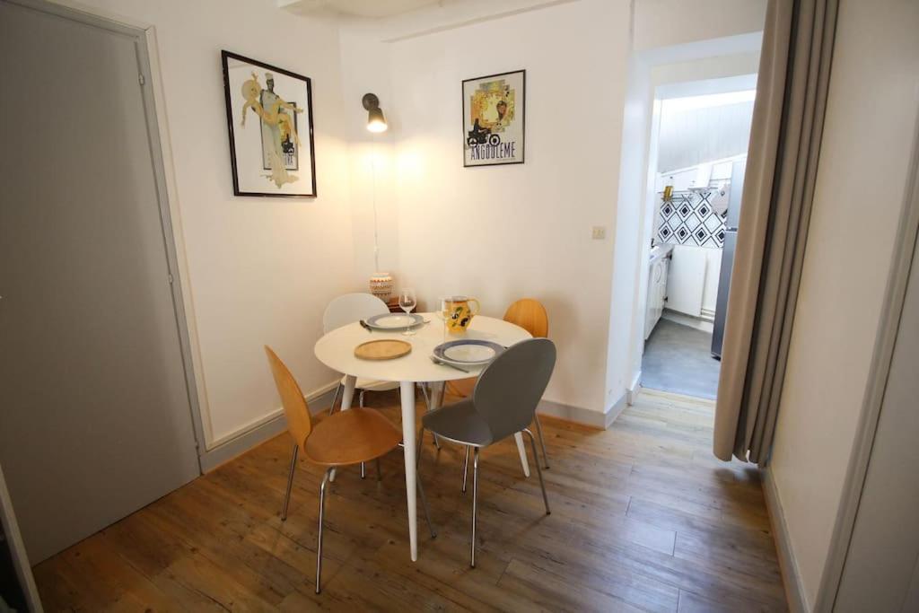 Monlogis 2 Grand Lumineux- Fibre Apartment *